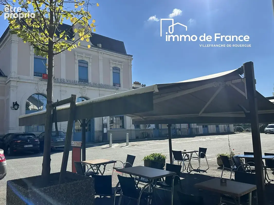 Immeuble avec murs de bar brasserie et étages a aménager - photo 9