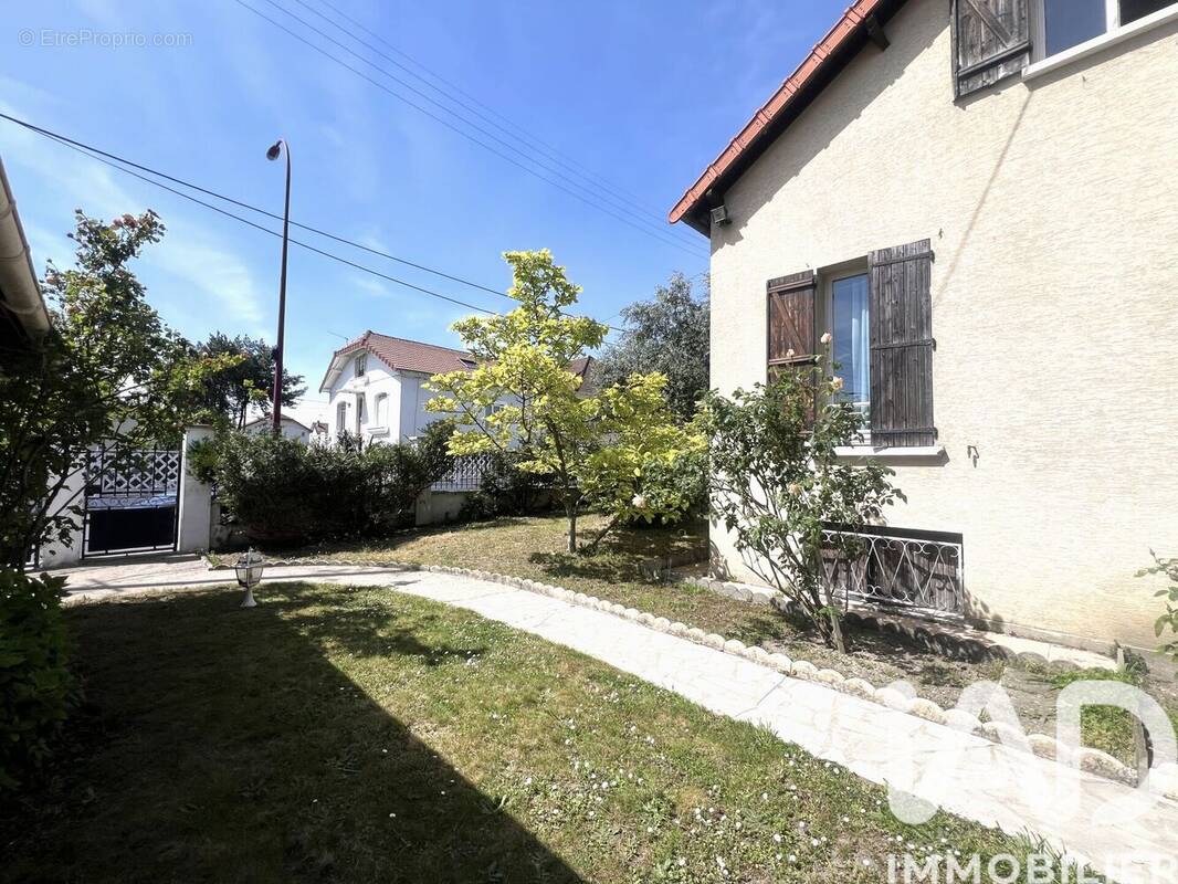 Photo 1 - Maison à BEZONS