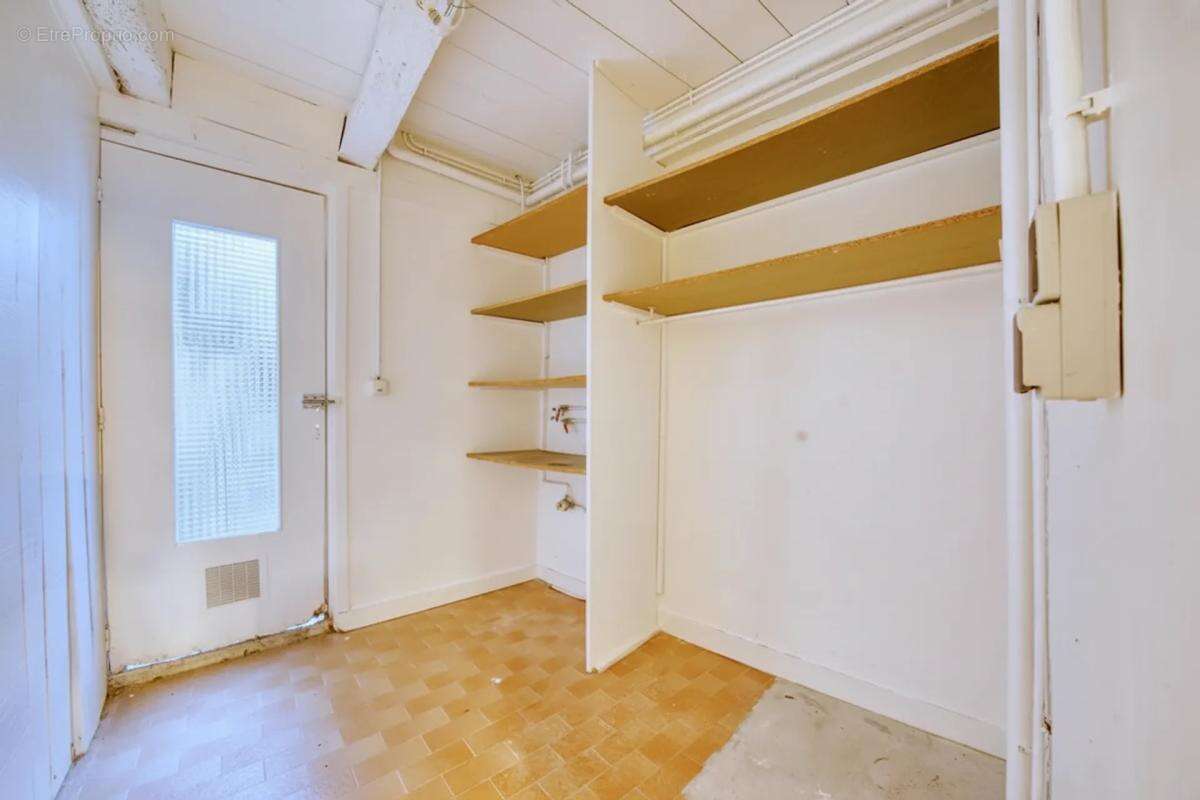 Appartement à SAINT-MARTIN-DE-RE