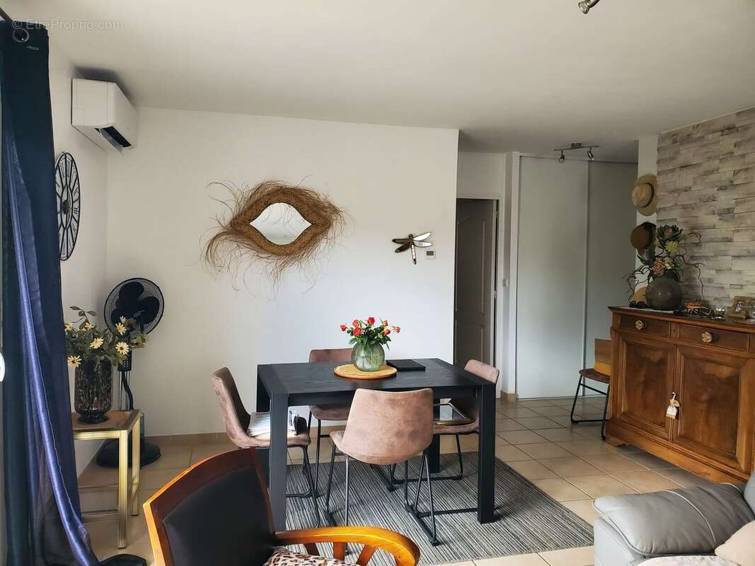 Maison à CHAMPNIERS