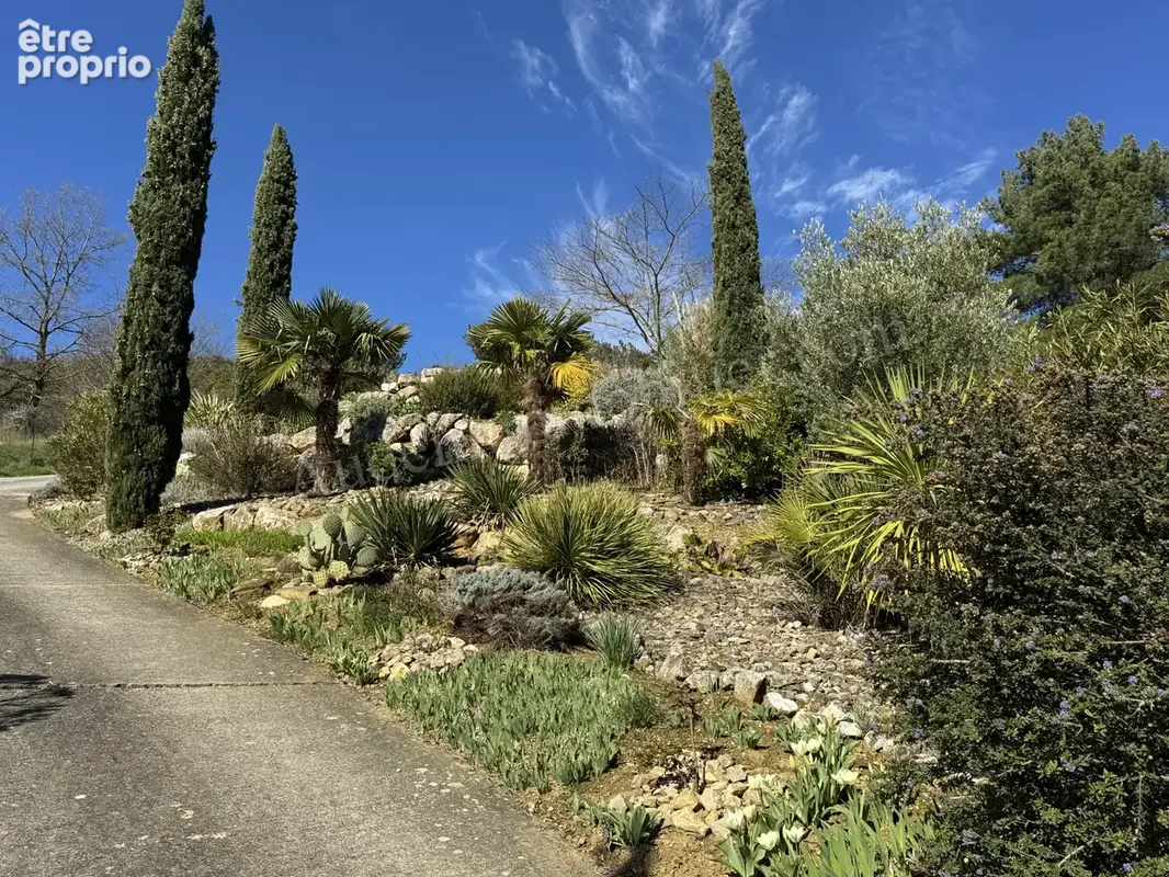 Villa de plain-pied avec jardin et très belle vue - photo 18