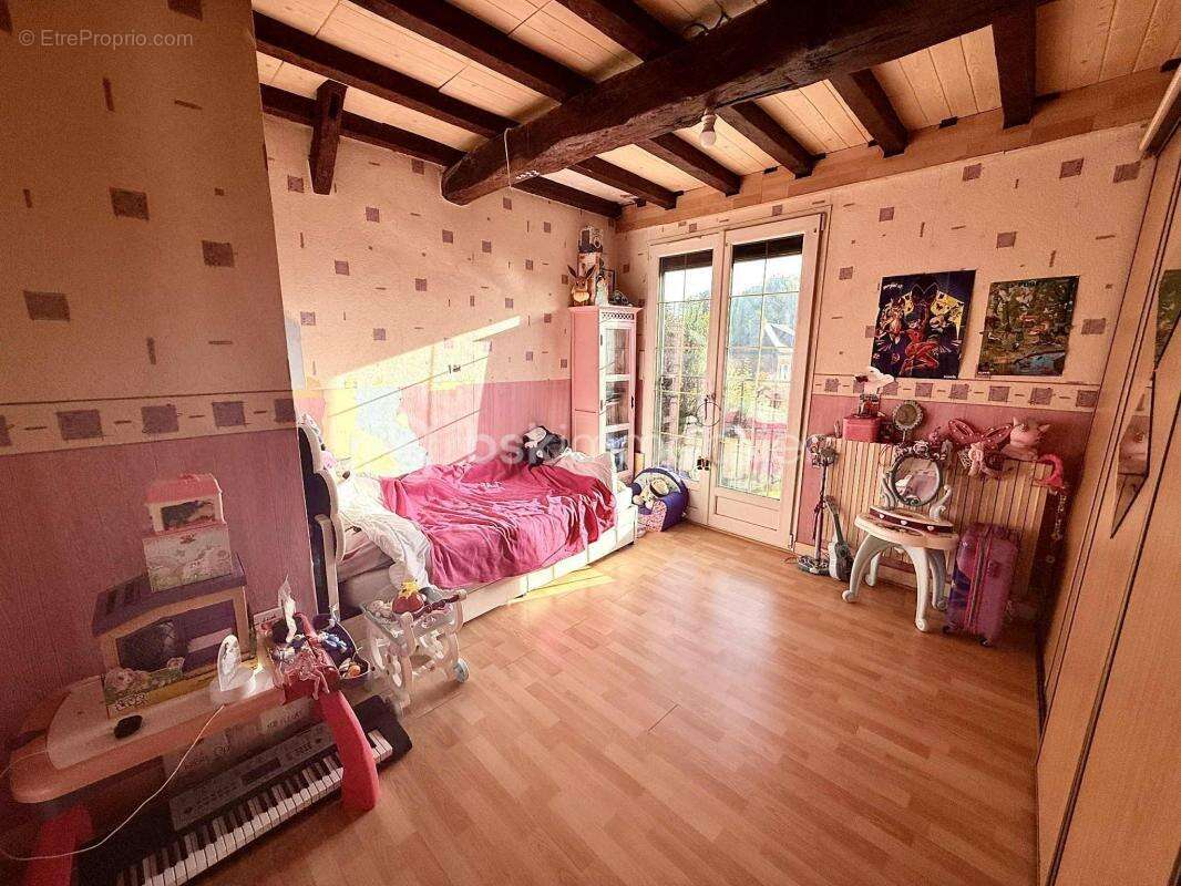 Maison à BERNEUIL-EN-BRAY