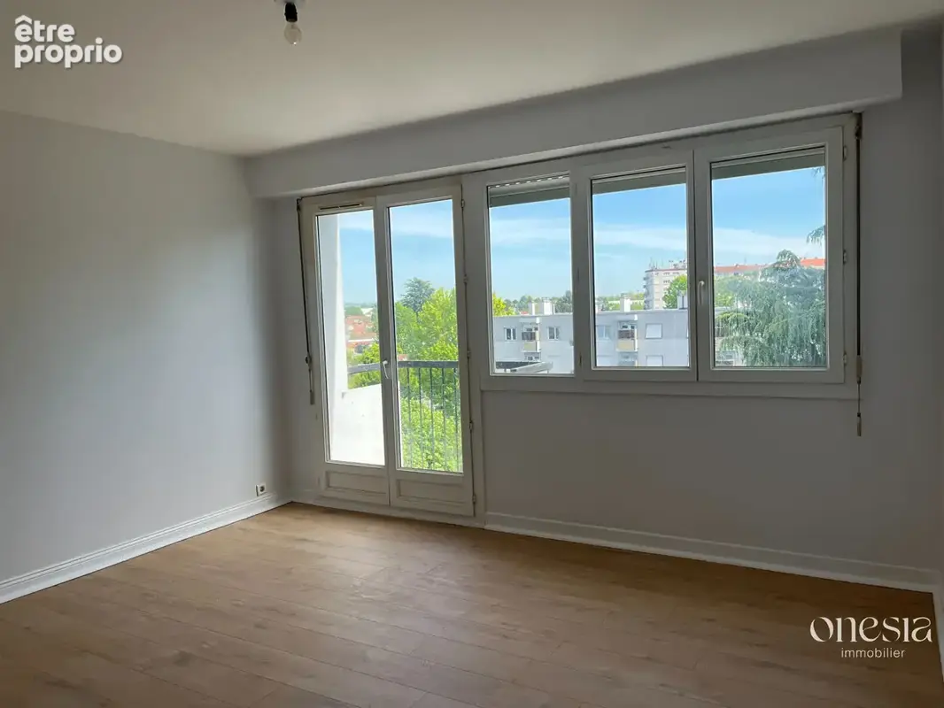 Appartement à BILLERE