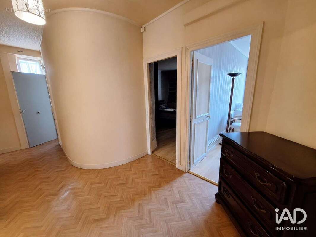 Photo 5 - Appartement à IVRY-SUR-SEINE