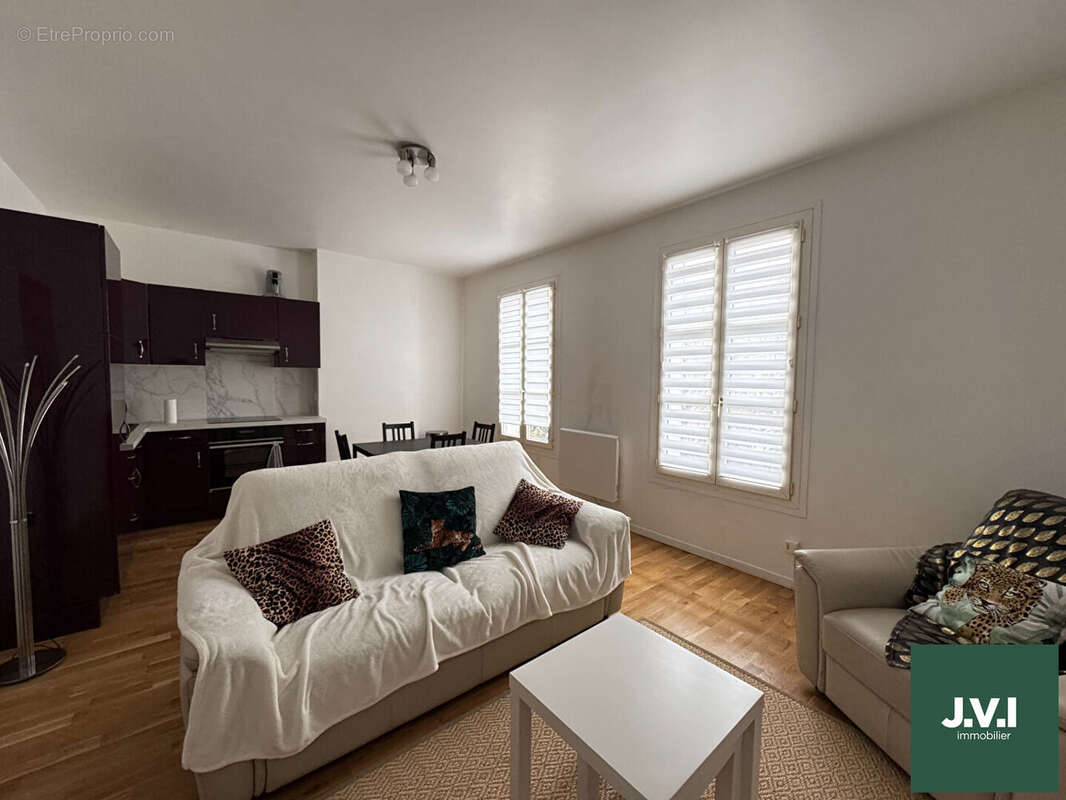 Appartement à ENGHIEN-LES-BAINS