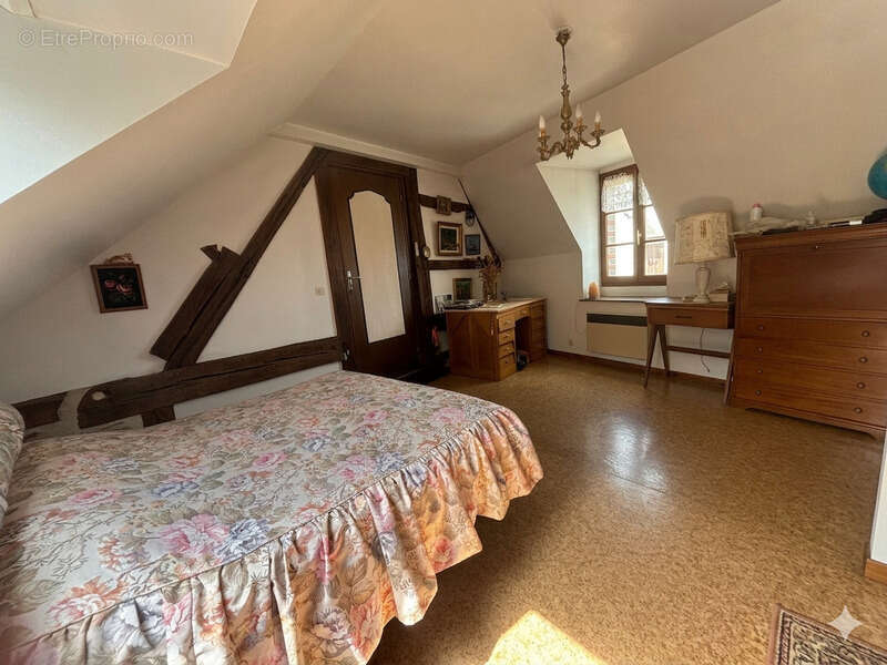 Maison de village 81 m² avec jardin clos – Idéal premier achat ou résidence secondaire SAINT PRIVE 89 - photo 7
