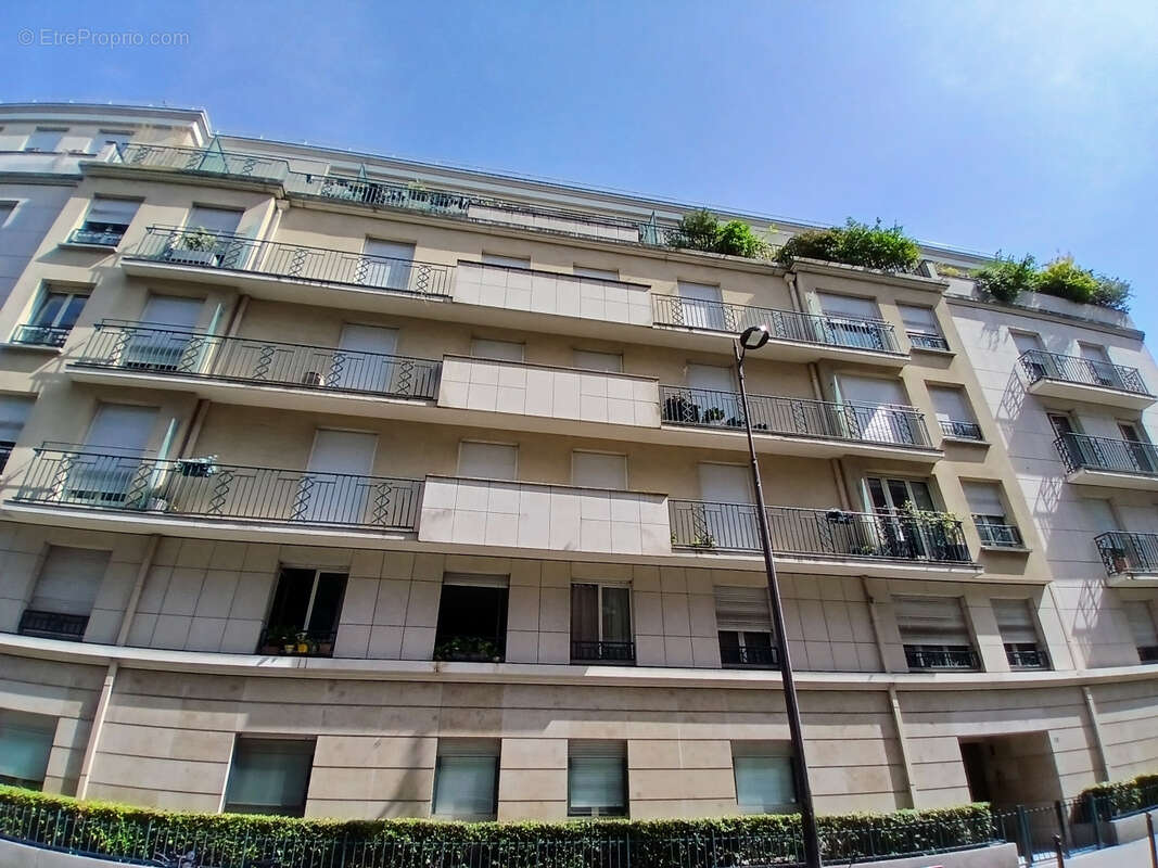 Appartement à PARIS-12E