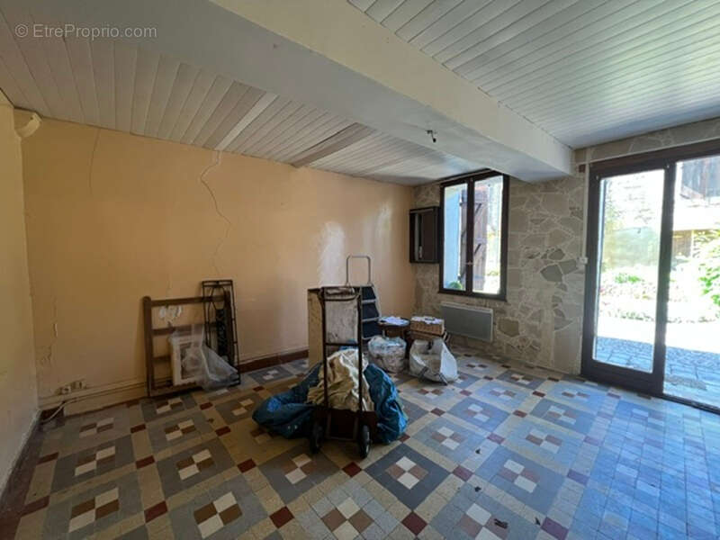 Maison à AIGUILLON