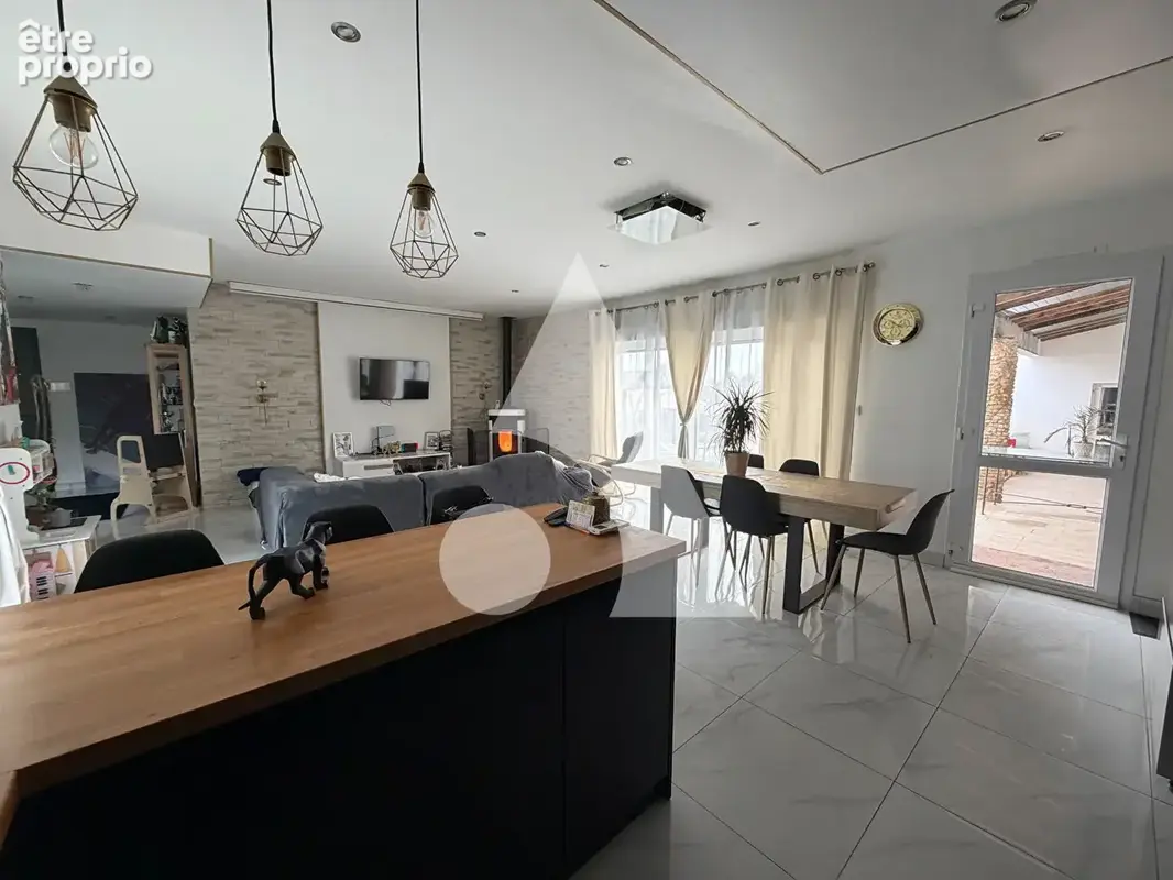 Maison Saint-maxire 5 pièce(s) 121.61 m2 - photo 4