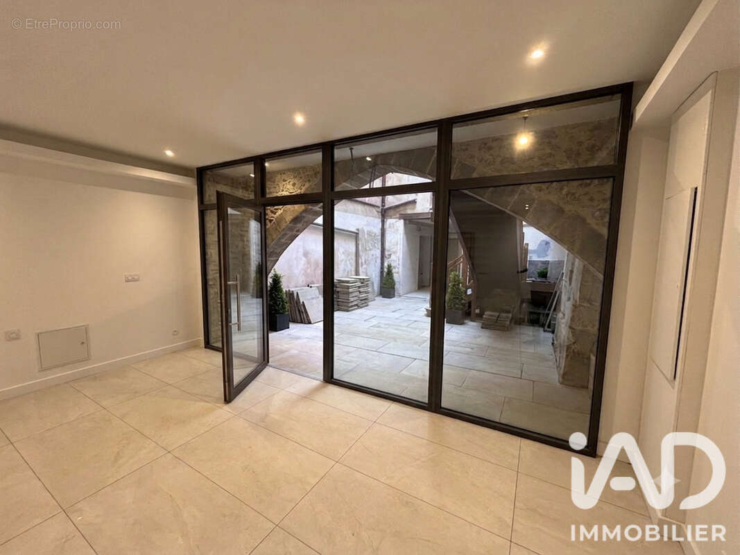 Appartement 50 m² à Clermont-Ferrand  - photo 6