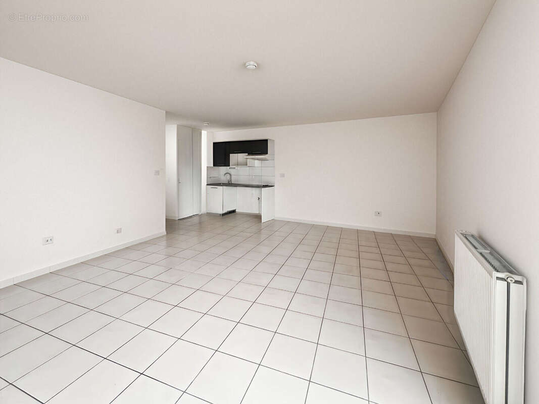 Appartement à DAMMARIE-LES-LYS