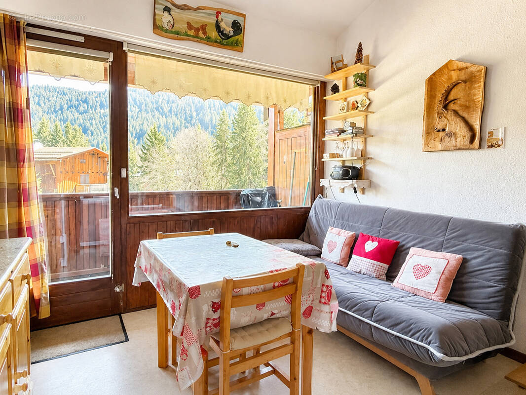 Appartement à COHENNOZ
