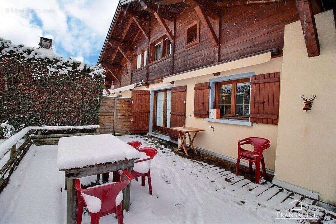 Appartement à COMBLOUX