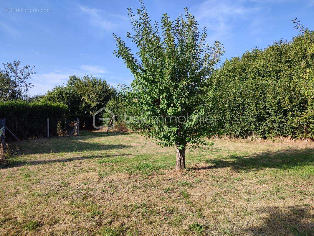 A VENDRE - Maison en pierre de 95 m2 dans un environnement calme - photo 12