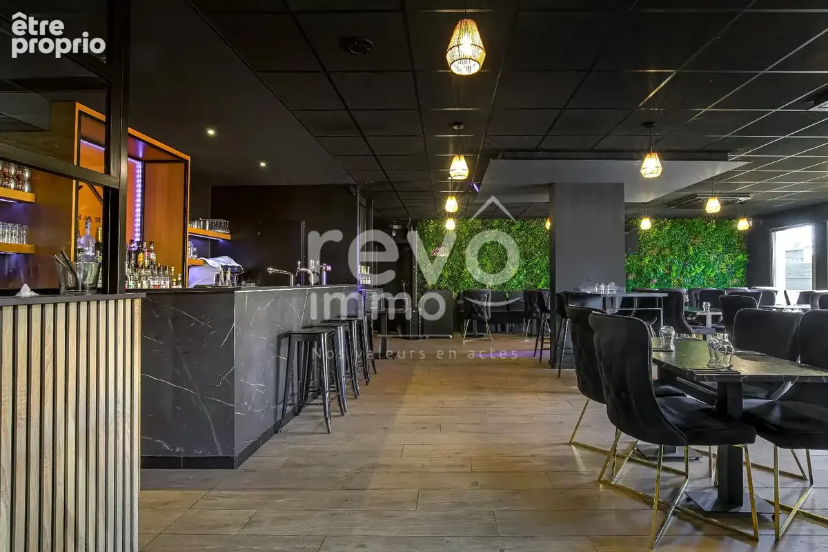 Fonds de commerce restaurant  CA 542 K  140 places  grande terrasse  faible loyer - photo 6