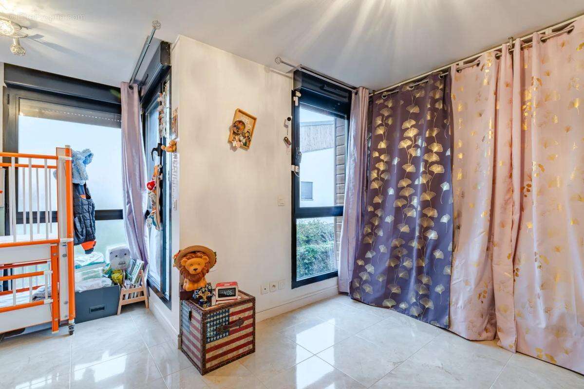 Appartement à ROMAINVILLE