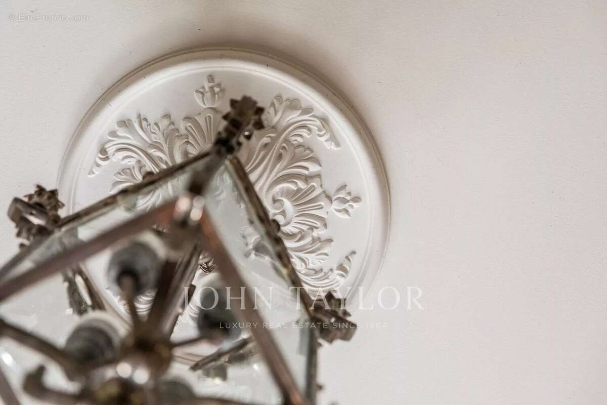 Commerce à BORDEAUX