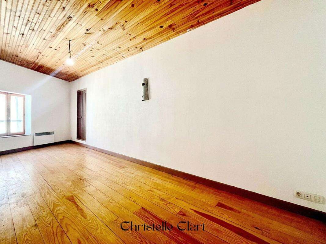 Maison de village 6 pièces 138 m2, située à  Villepinte - photo 6