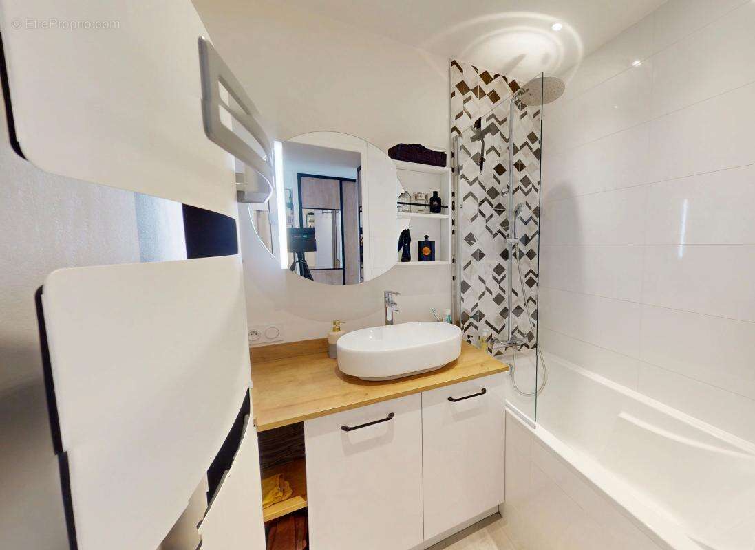 Appartement à LYON-5E