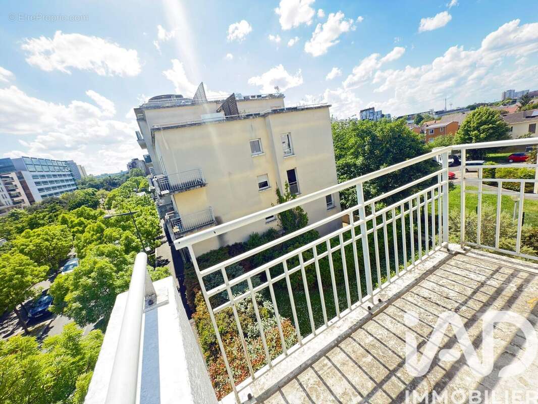Appartement 63 m² à Bobigny  - photo 3
