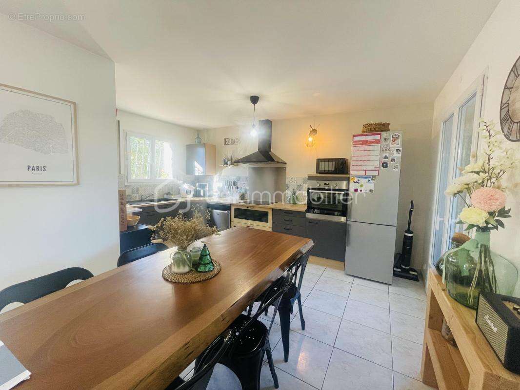 Maison à FRONTIGNAN