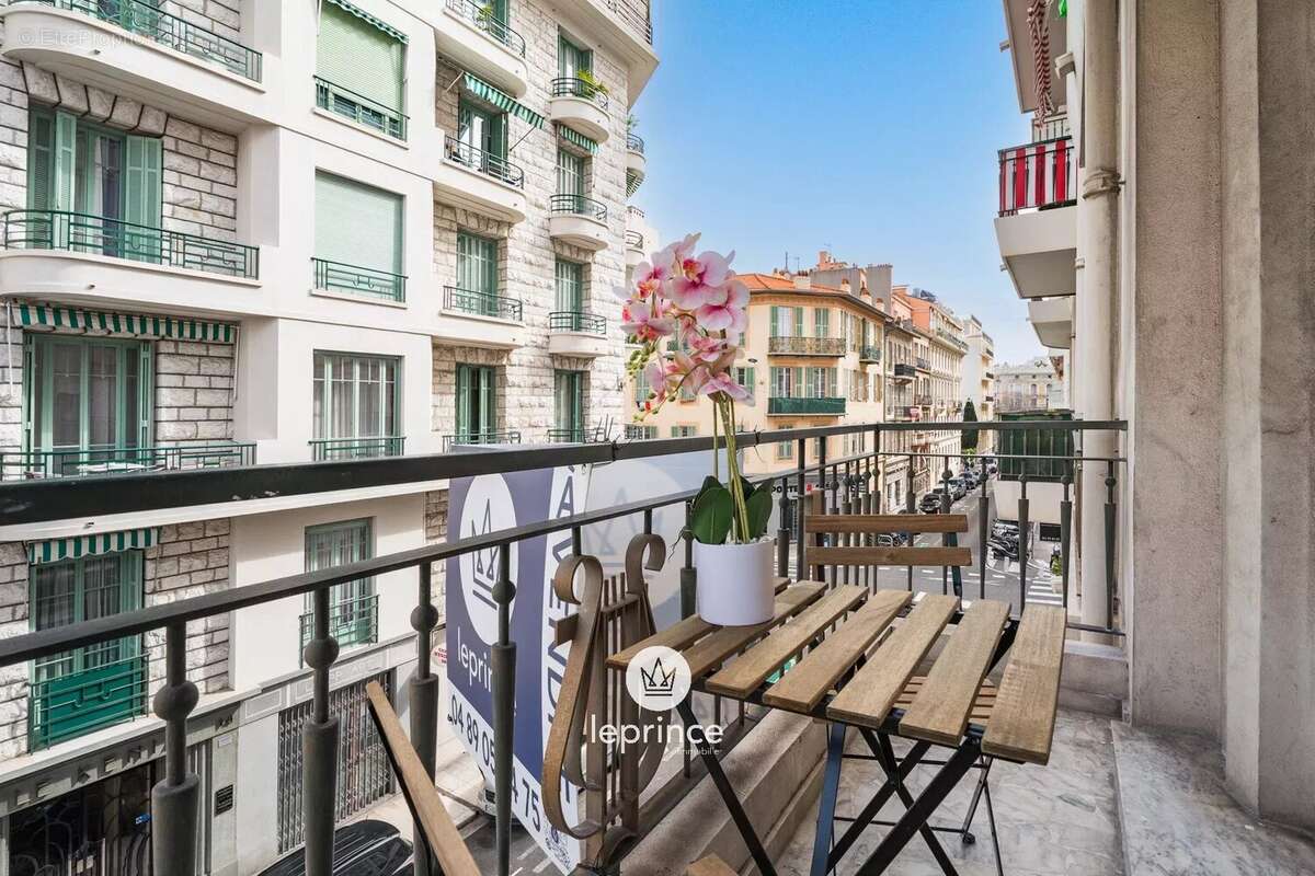 Appartement à NICE