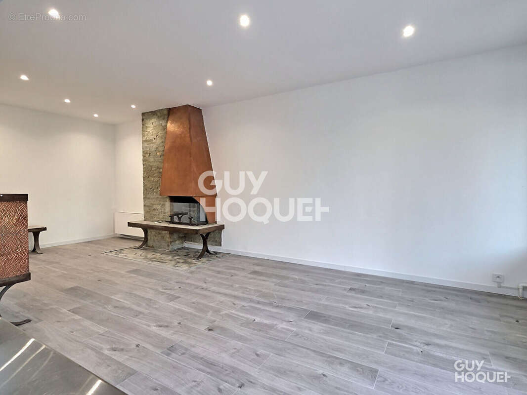 Appartement à MAISONS-ALFORT