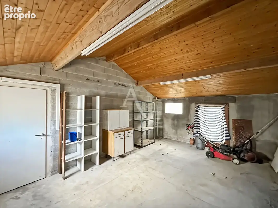 Maison 3 chambres + 261m² de dépendances - photo 17