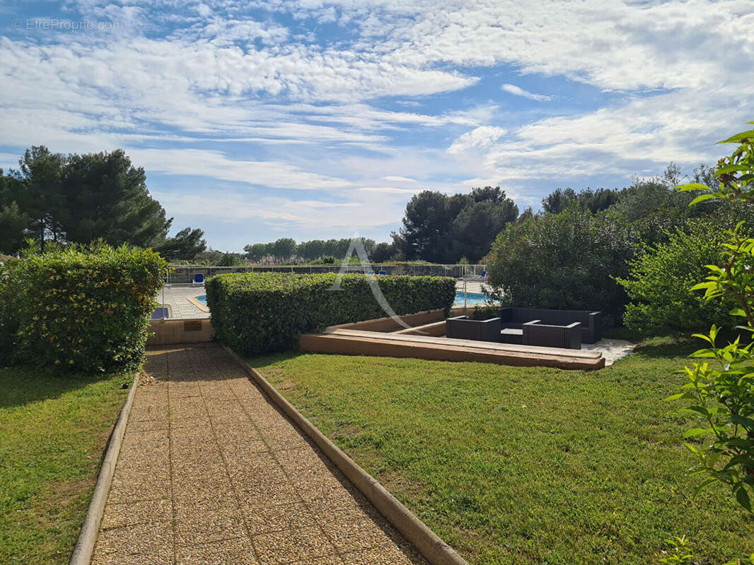 Appartement Balaruc Les Bains 1 pièce(s) 20 m2 avec terrasse et piscine - photo 11