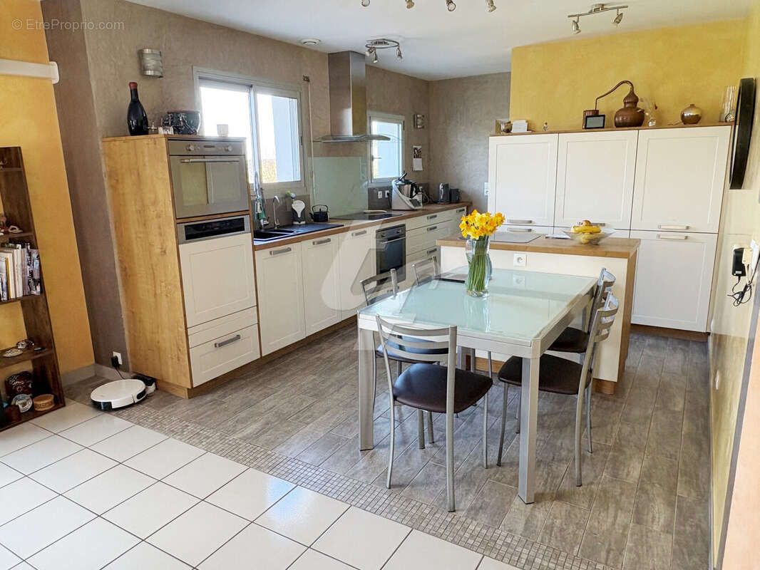 Maison 155 m² à Treillieres  - photo 9