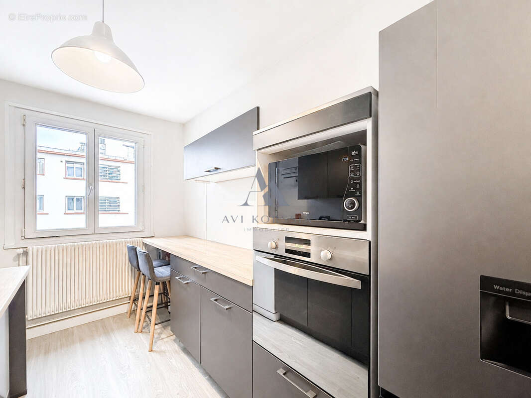 Villeurbanne — T3 60 m2  Balcon  Cave  Reconfiguré T3 - photo 5