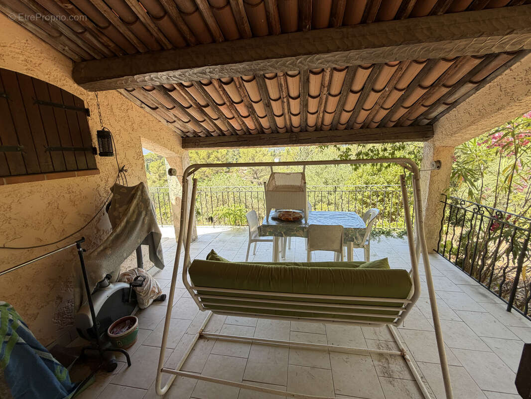 Maison à TRANS-EN-PROVENCE