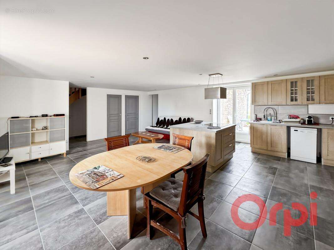 Maison à IDS-SAINT-ROCH