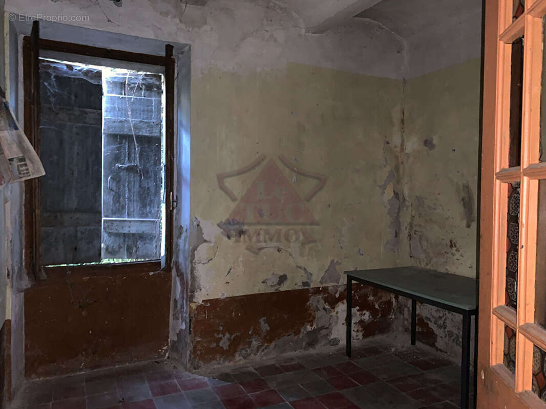 Appartement à BESSEGES