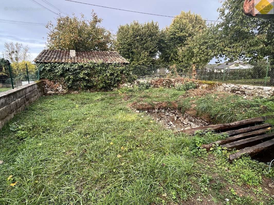 Maison à CHENEVELLES