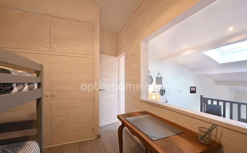 Appartement à SAINT-MARTIN-DE-RE