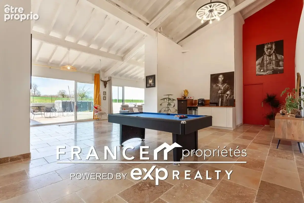 Maison 283 m² à Carbonne  - photo 4