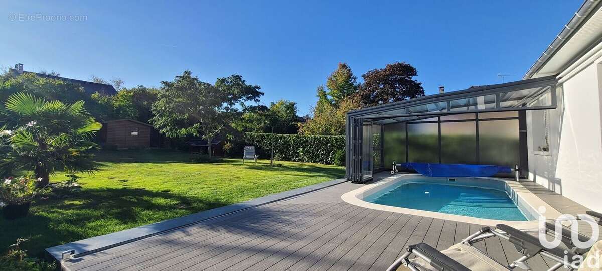 Photo 3 - Maison à SAINT-REMY-LES-CHEVREUSE