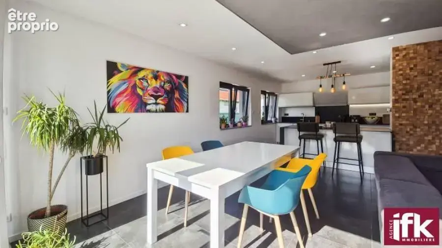 Proche COLMAR : Maison de plain-pied de 115 m² avec 4 chambres et garage - photo 5