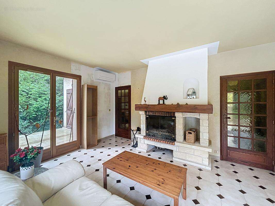 Maison à JOUARS-PONTCHARTRAIN