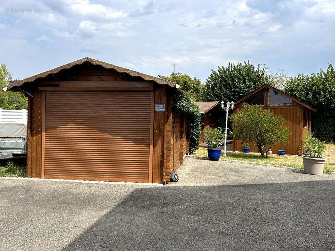 Varennes Vauzelles Belle Maison 7 pièce(s) 187m2 - photo 3