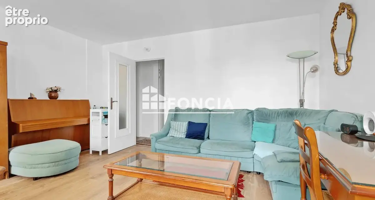 Appartement 3 pièces dans une résidence paisible du centre ville - photo 3