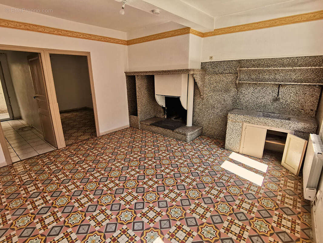 Maison à TORREILLES