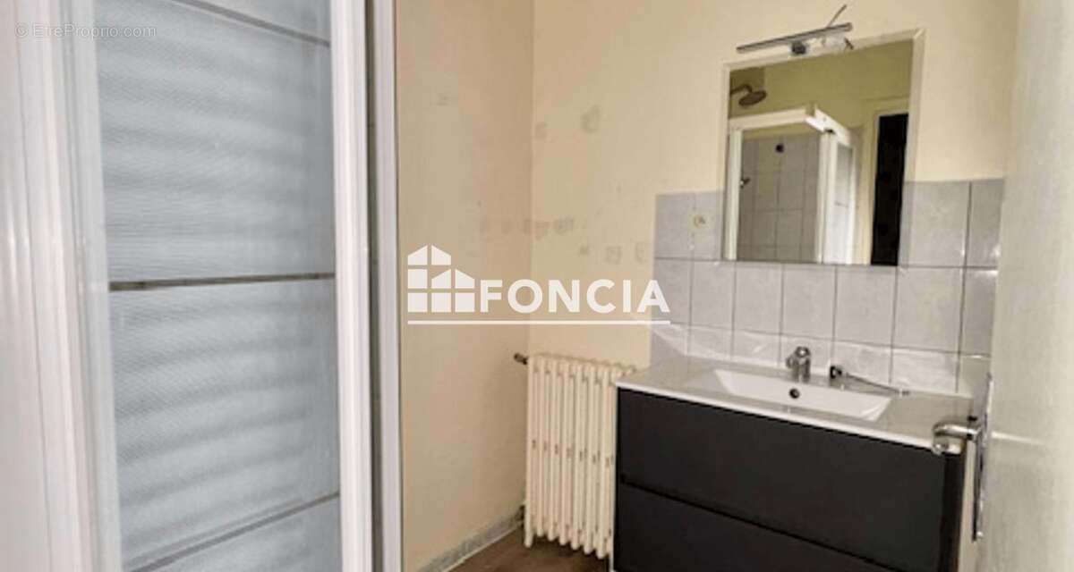 Maison à DOM-LE-MESNIL