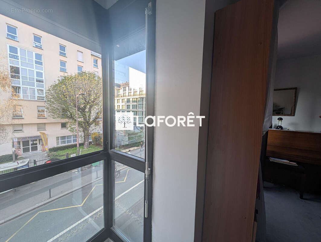 Appartement à PARIS-20E