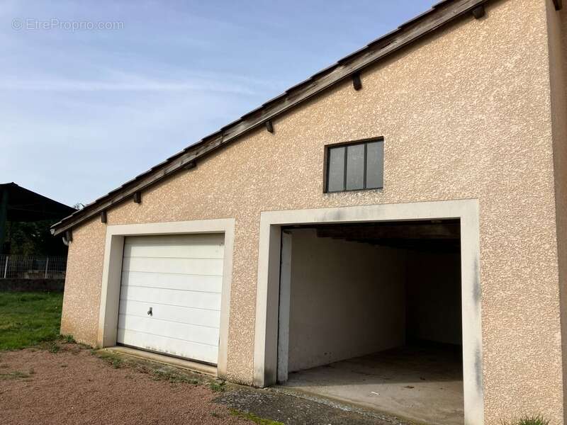 Appartement à vendre 2 pièces à taponas (69220 ) - tres rare – bâti à restructurer entièrement – fort potentiel - photo 4