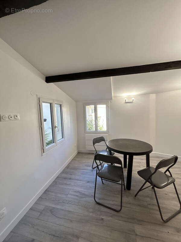 Maison à SAINT-MAUR-DES-FOSSES