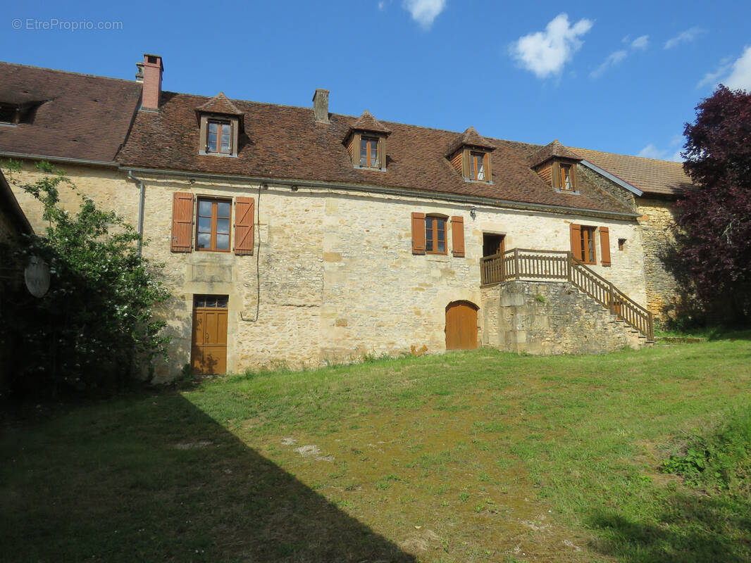 Maison à GRANGES-D'ANS