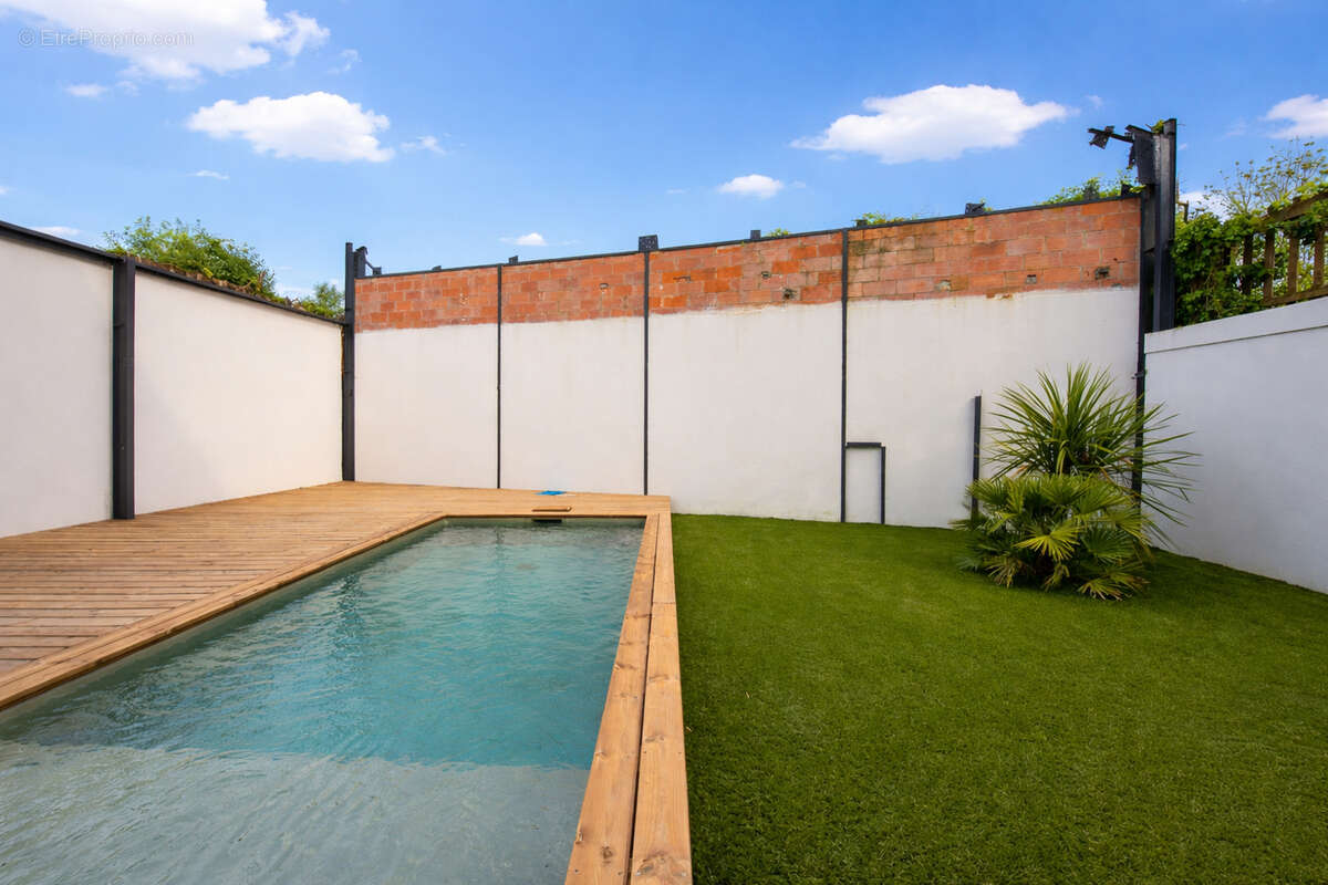 Appartement à BEGLES