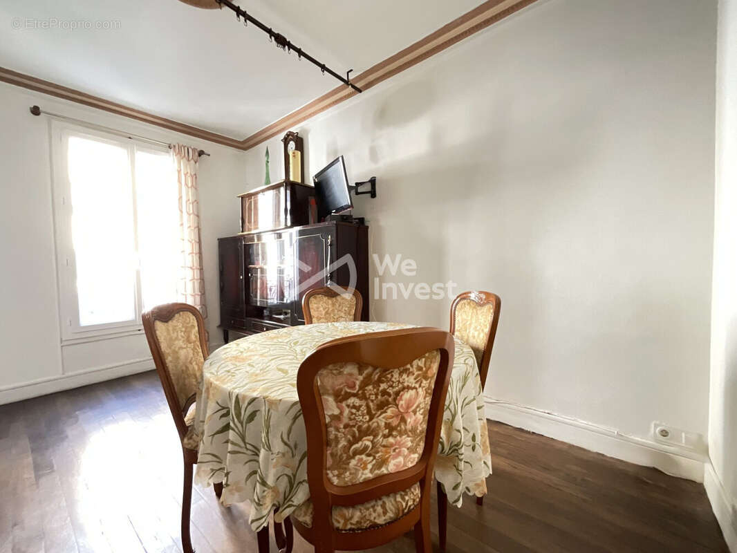 Appartement à CLICHY